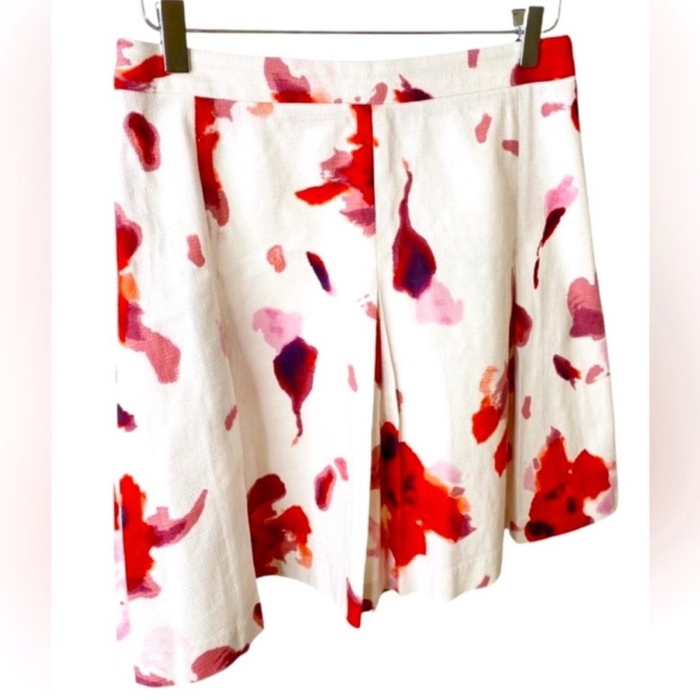 Dalia Red & White Floral Box Pleat Skirt